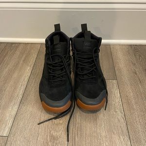 Vans UltraRange Hi Dl MTE Shoes